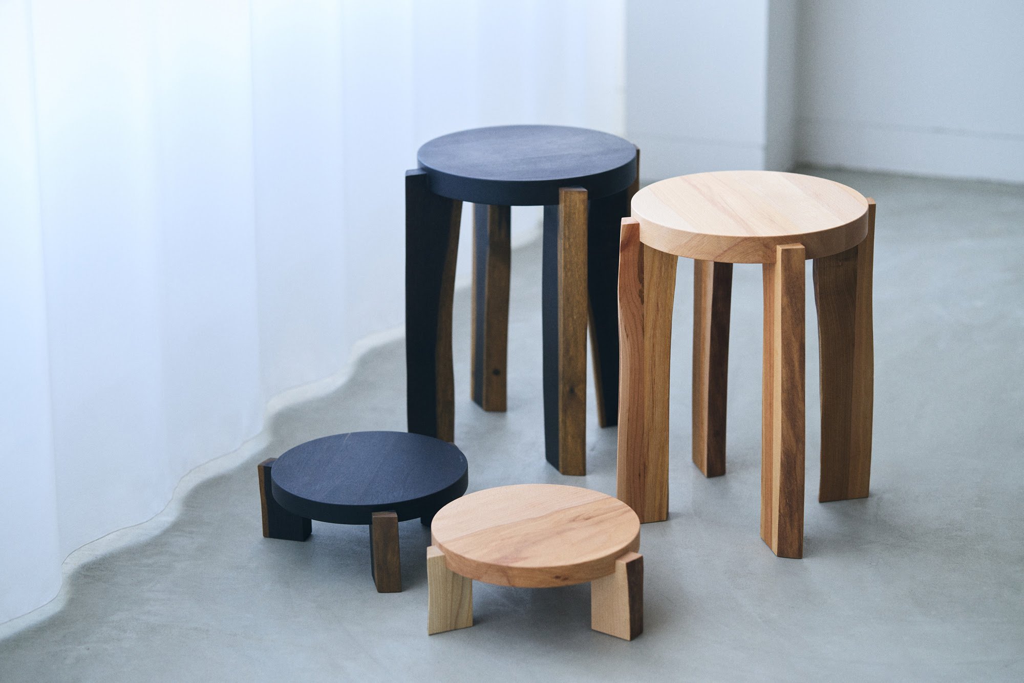 暮らしに「森の景色をつくる」家具 広葉樹の端材をいかしたスツール
